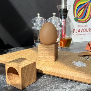 Coquetiers en bois – lot de 2