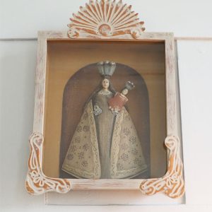 Ex-voto vitrine Vierge à l’enfant dorée