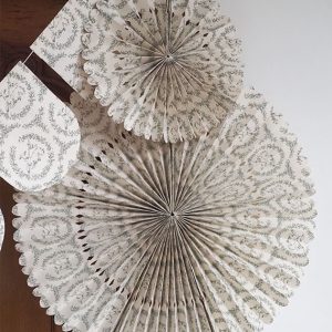 Rosace Agneau de Dieu ©Catho Rétro