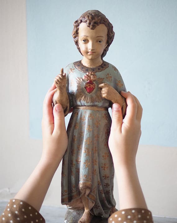 Statue vintage de l’Enfant Jésus – Image 2